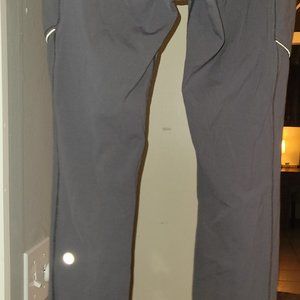 Lululemon Speed Up Leggings size 6 Gray Reflective